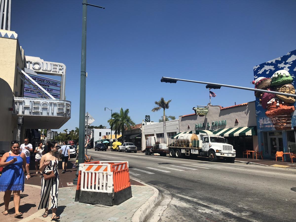 Pensión Zbunkz - Little Havana Miami